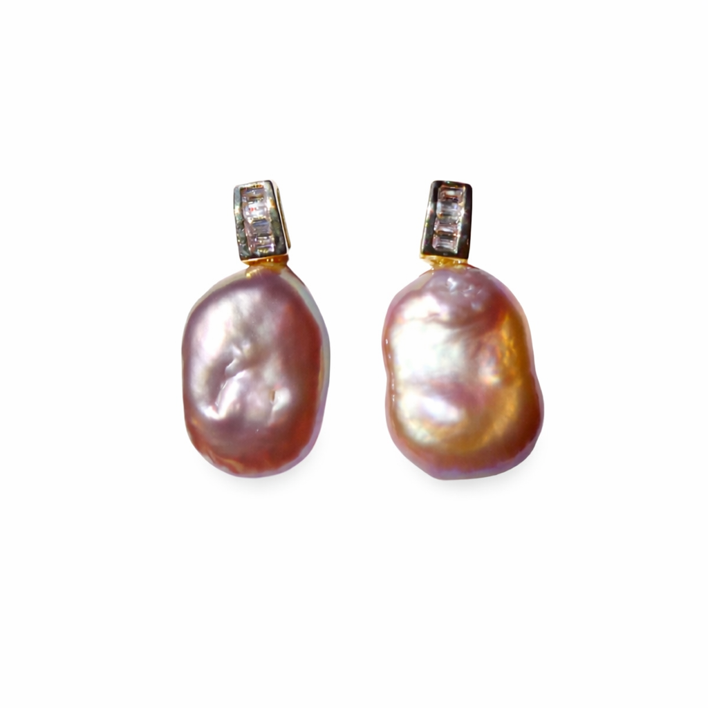 055 Pink Pearl Studs