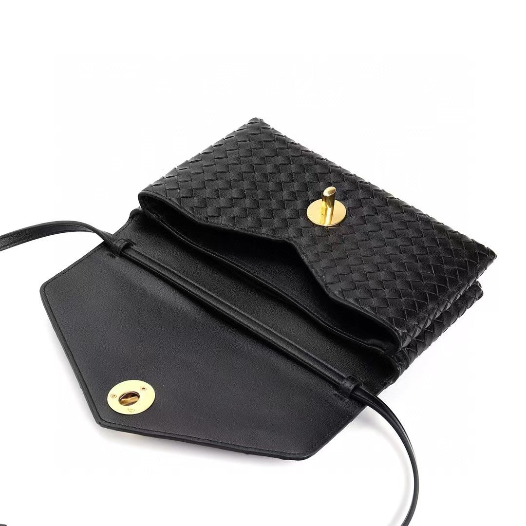 PARIS, Black