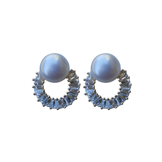 071 Pearl & Crystal Studs