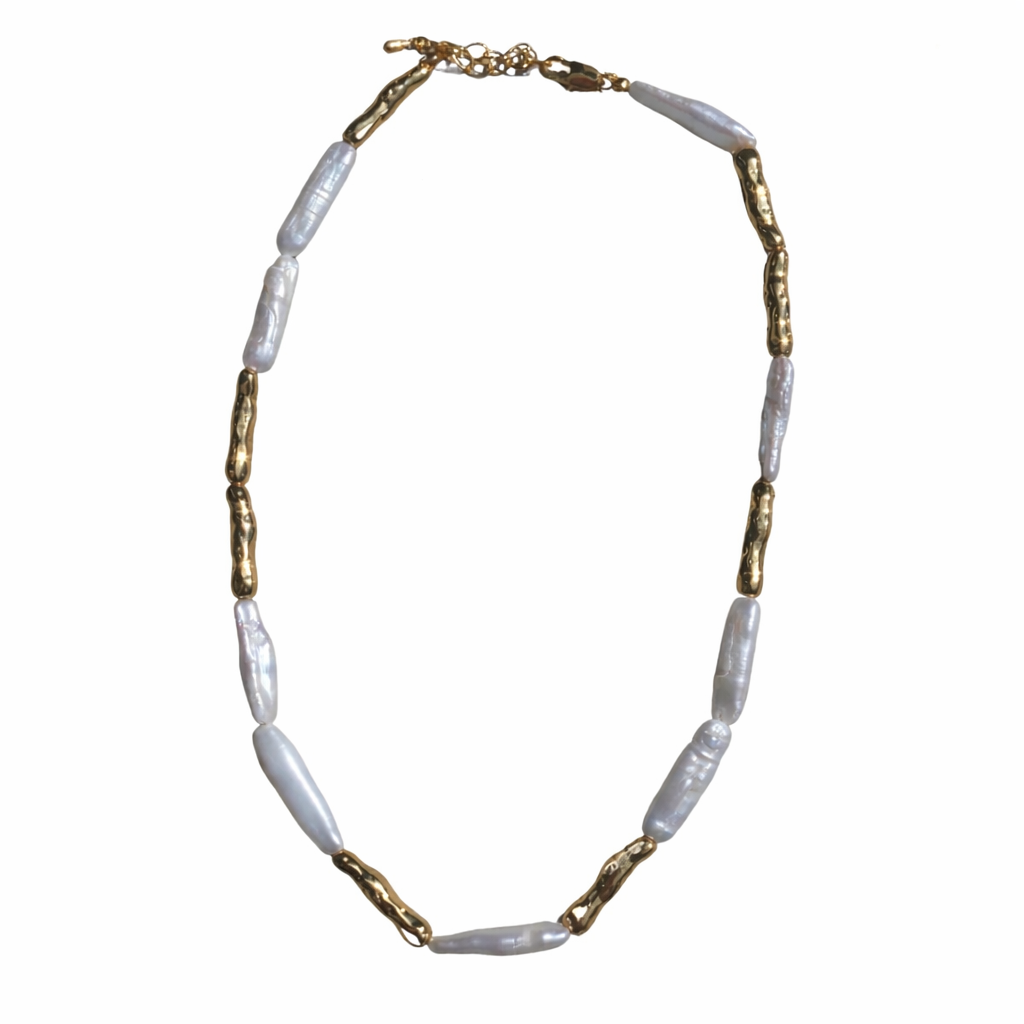 0019 Pearl & Gold Short Necklace