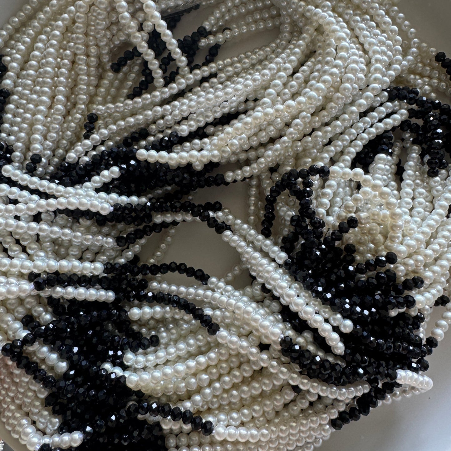 0009 3 Strand Beaded Necklace Two Tone, Black & Pearl