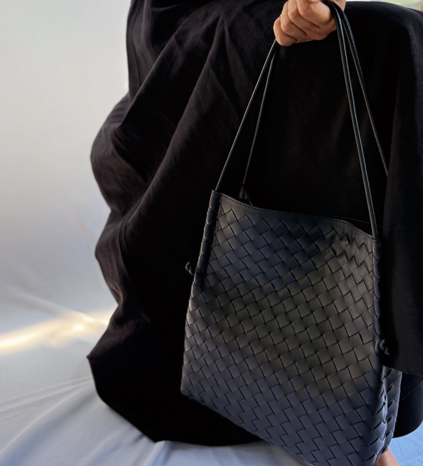 Anna 'Carry-All' Tote Bag, Black *Mid-March Delivery*